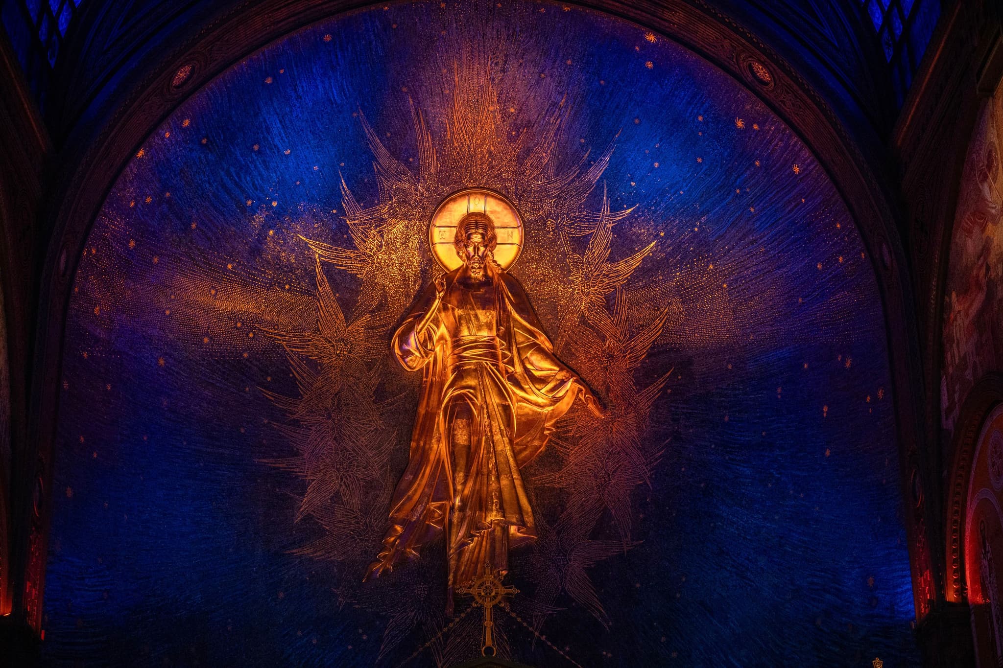 武装力量大教堂的雕像